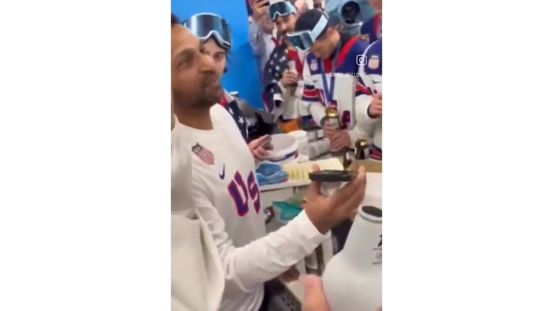 Trump Lauds Gold-winning USA Hockey Team